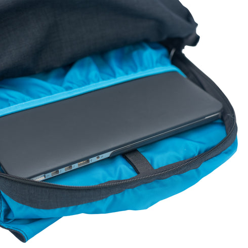 Nathan Sports RunAway Day Pack Black